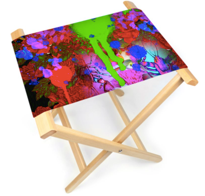 PAINTED FOLDING CHAIR