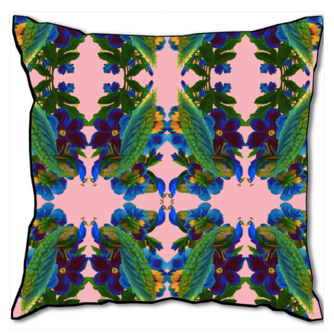 D'AMOUR MEDIUM CUSHION - BLUSH